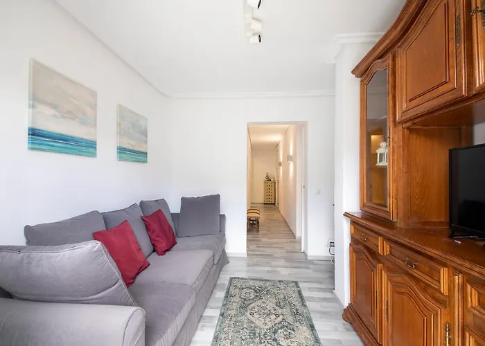 公寓 Beautiful With Terrace - Prime Location! *