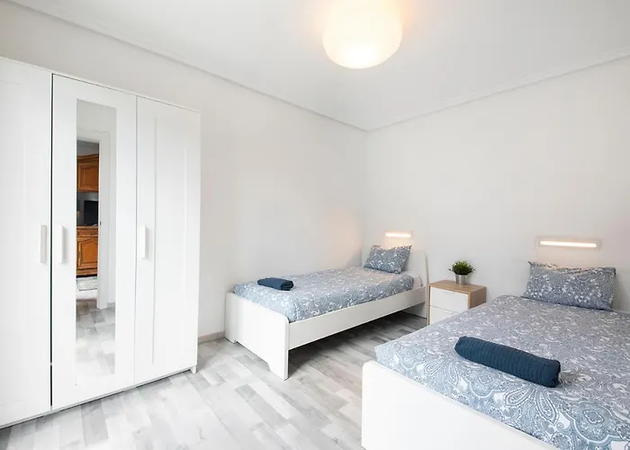 Beautiful With Terrace - Prime Location!